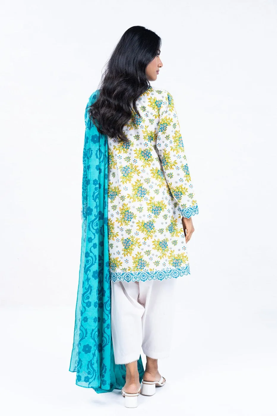 3 Pc Printed Lawn Suit With Lawn Dupatta