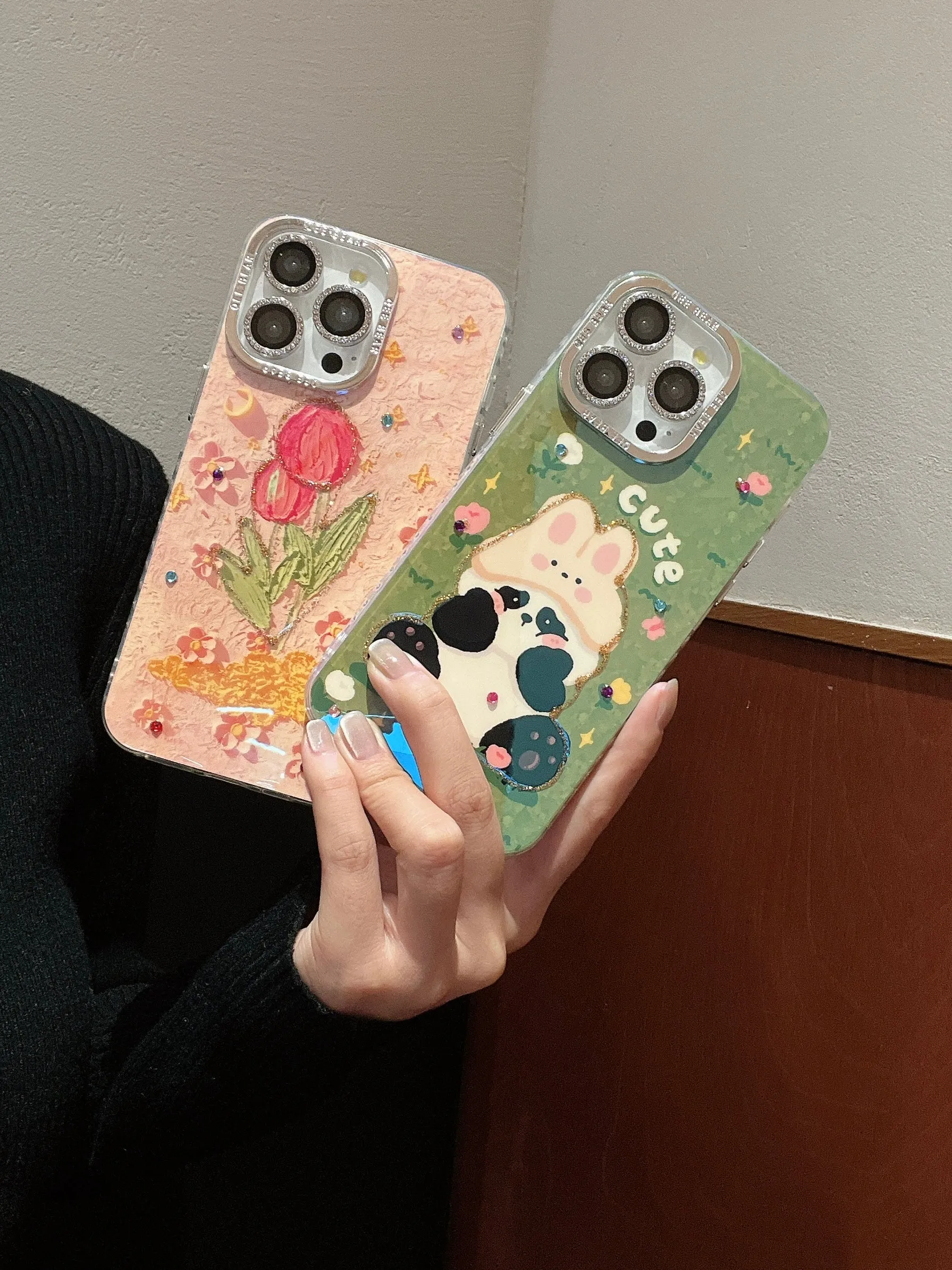 3D Effect Holographic Effect Silicon Case for iPhone With Diamond Camera Protection ( Lily And Panda)