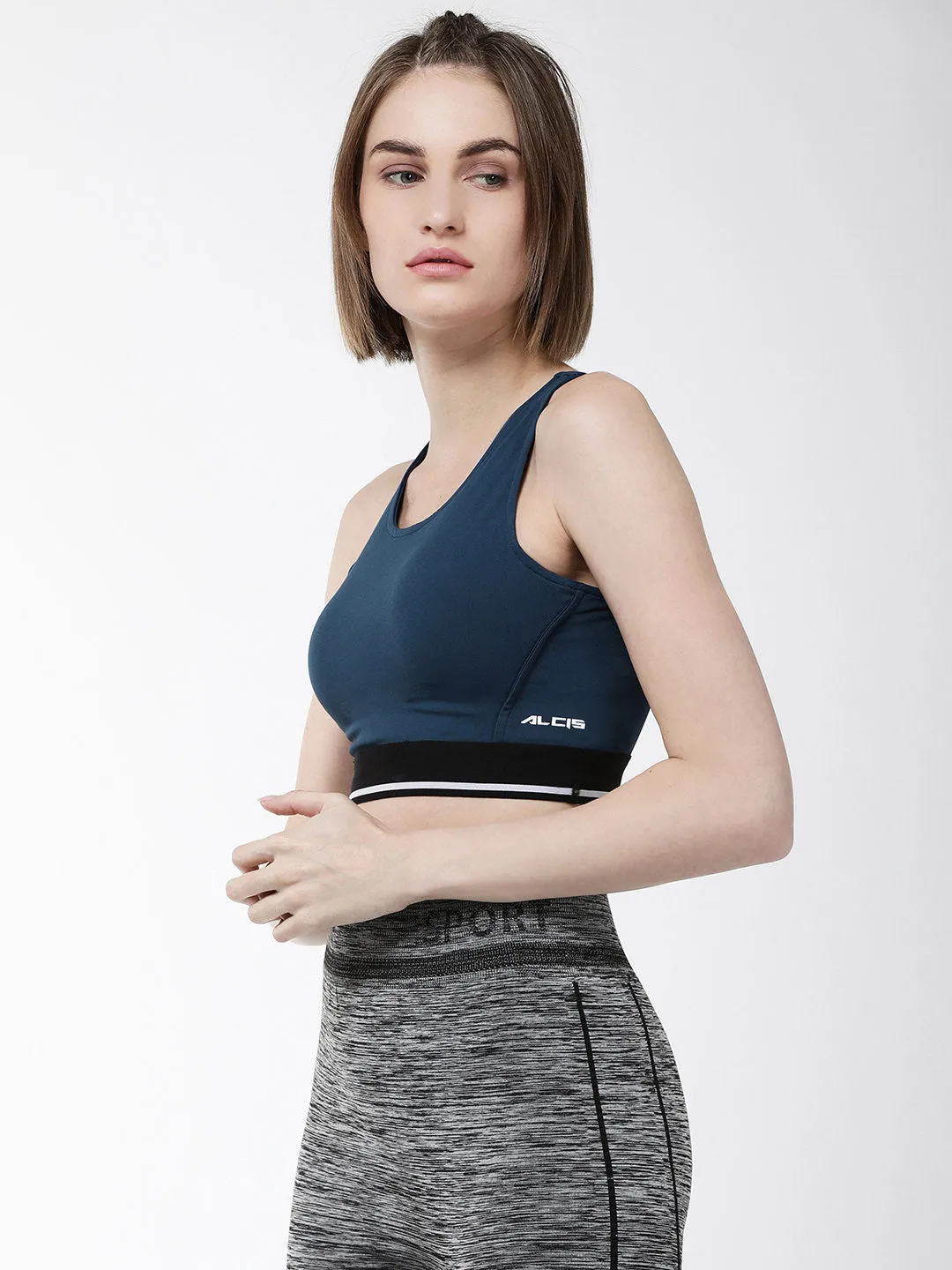 Alcis Women Navy Blue Solid Non-Wired Lightly Padded Training Sports Bra WBRSSRA3572