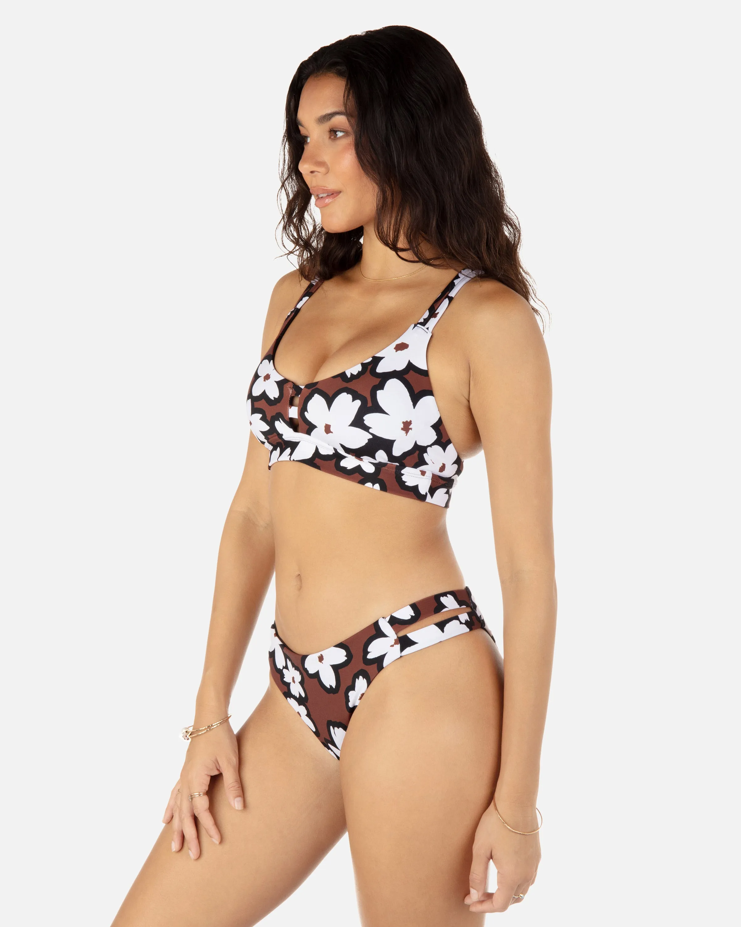 Bold Daisy Max Moderate Bottom