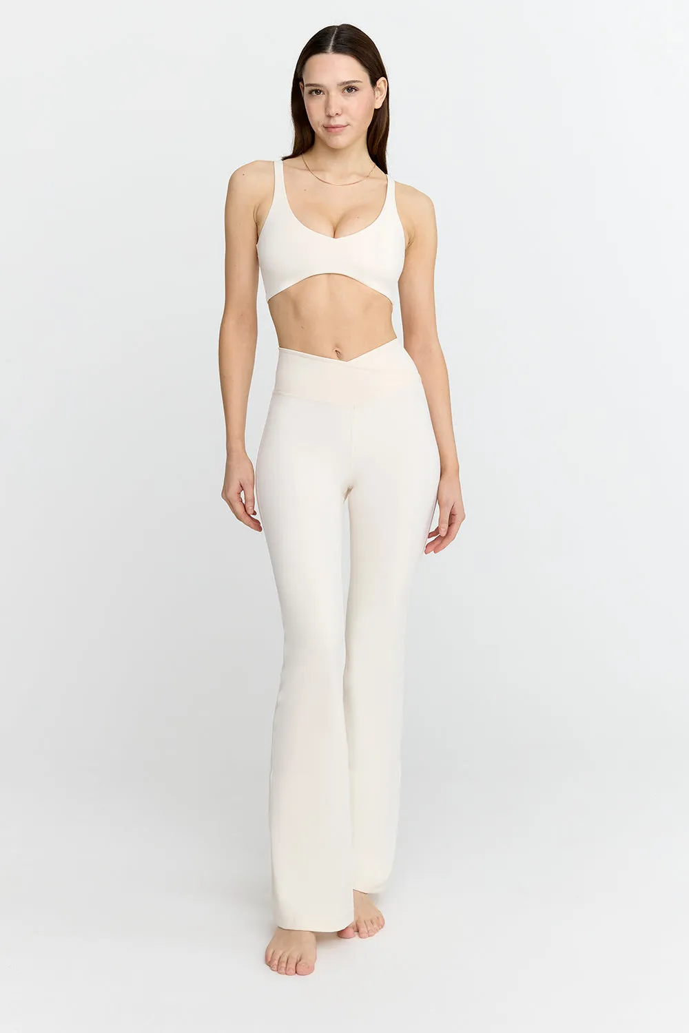 DAYFLEX PUSH-UP SPORTS BRA - BUTTERMILK