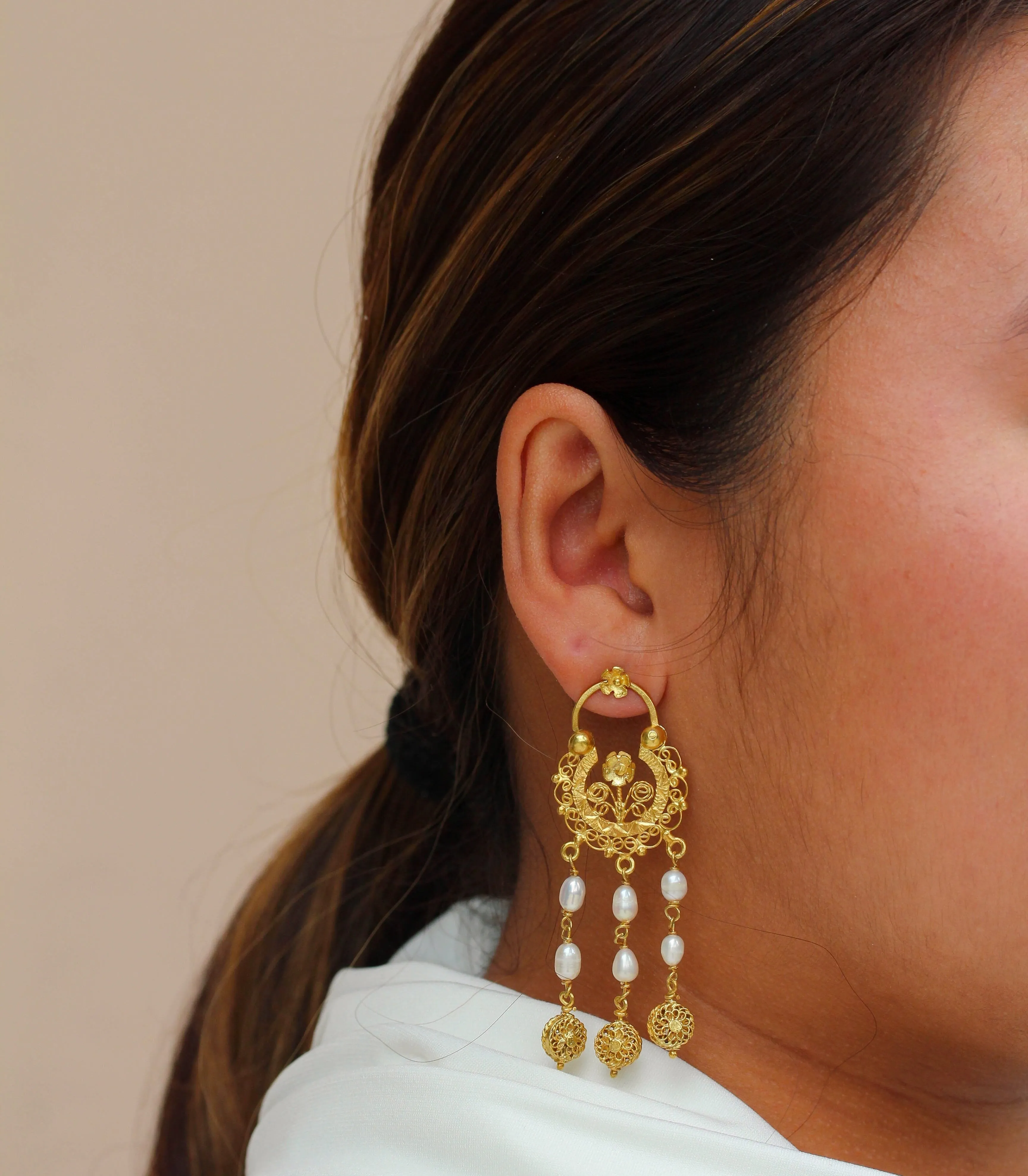 Dominique 3-Way Pearl Creolla Earrings