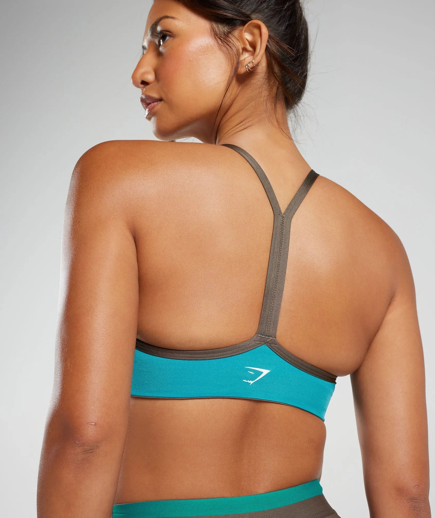 Gymshark Retro Club Sports Bra - Camo Brown/Seafoam Blue