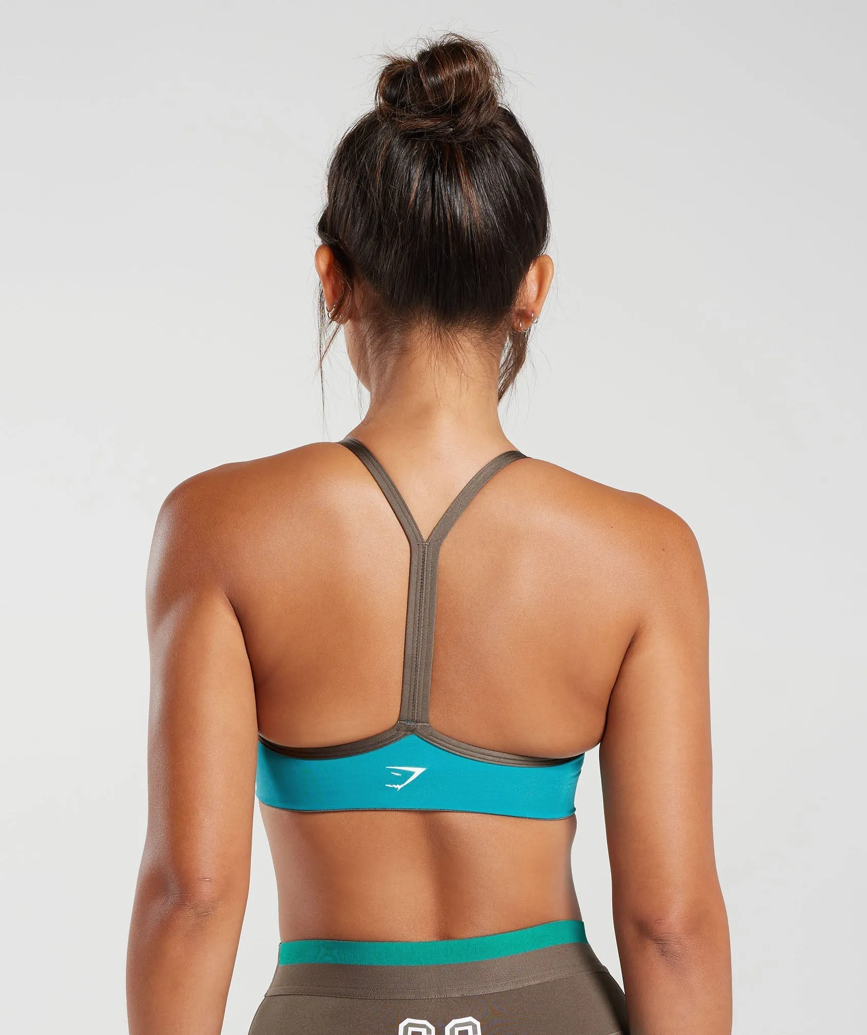 Gymshark Retro Club Sports Bra - Camo Brown/Seafoam Blue