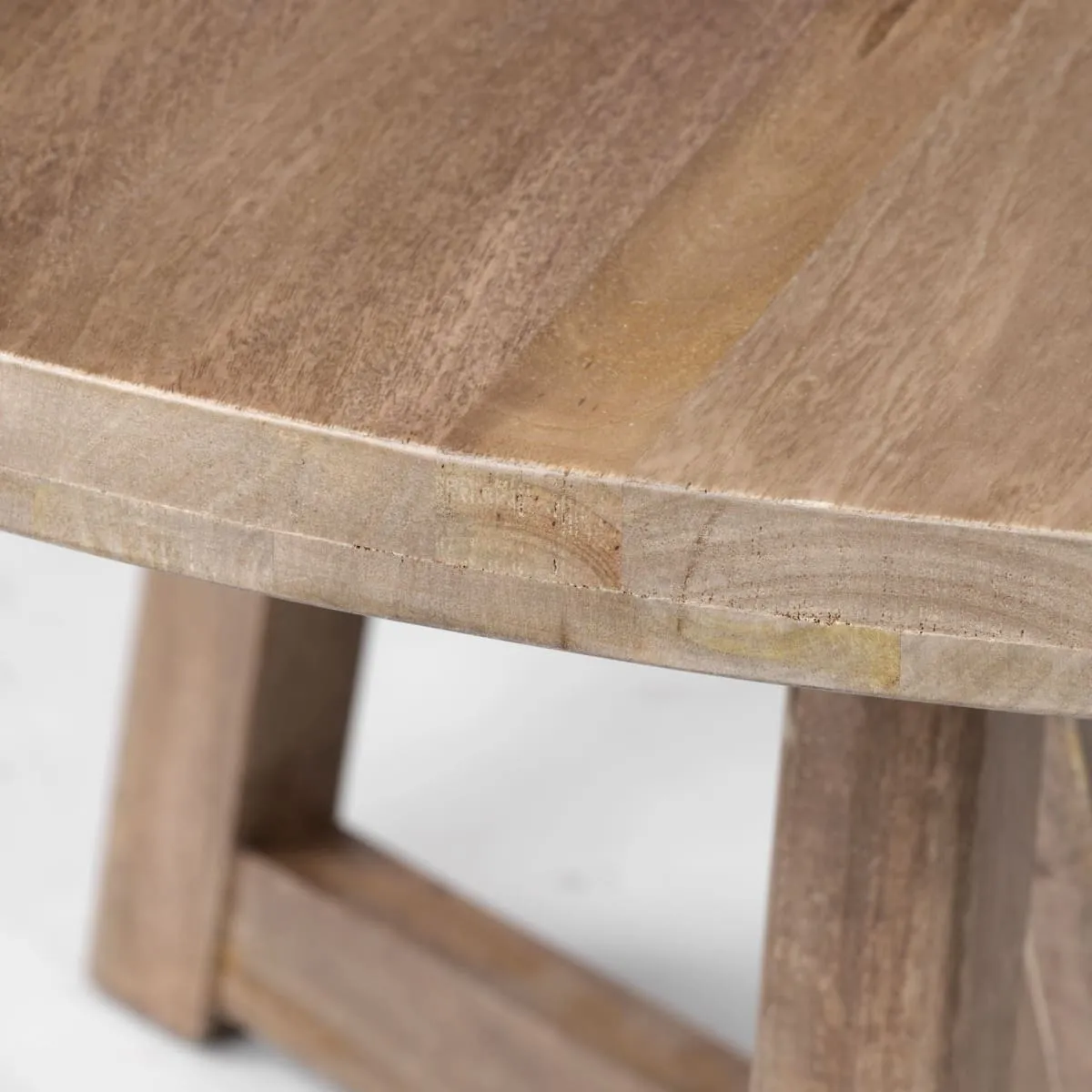 Legolas Dining Table Brown Wood | Round