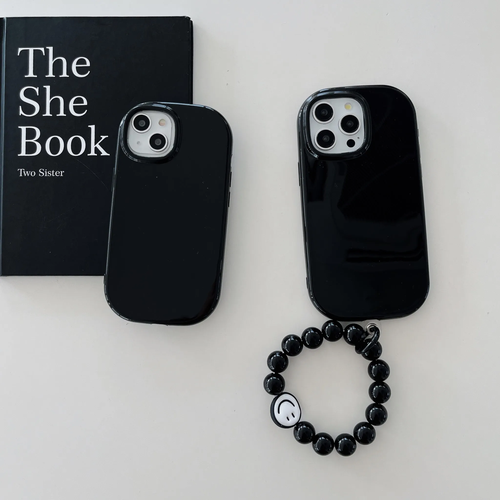 Oval Shape Customised Silicon Case With Hand Bracelet for iPhone ( Black )