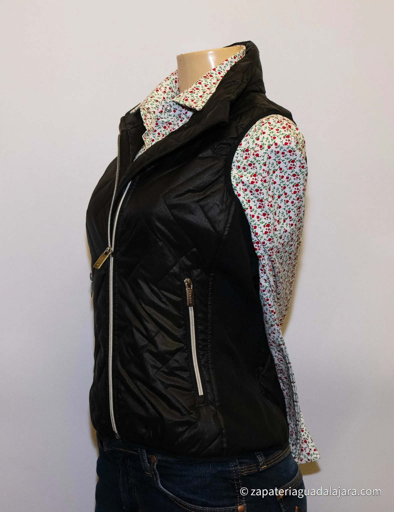 WOMEN POLYESTER VEST #9 BLACK